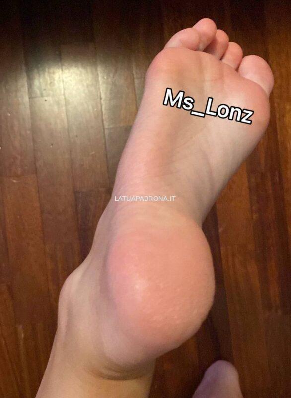 Miss Lonz